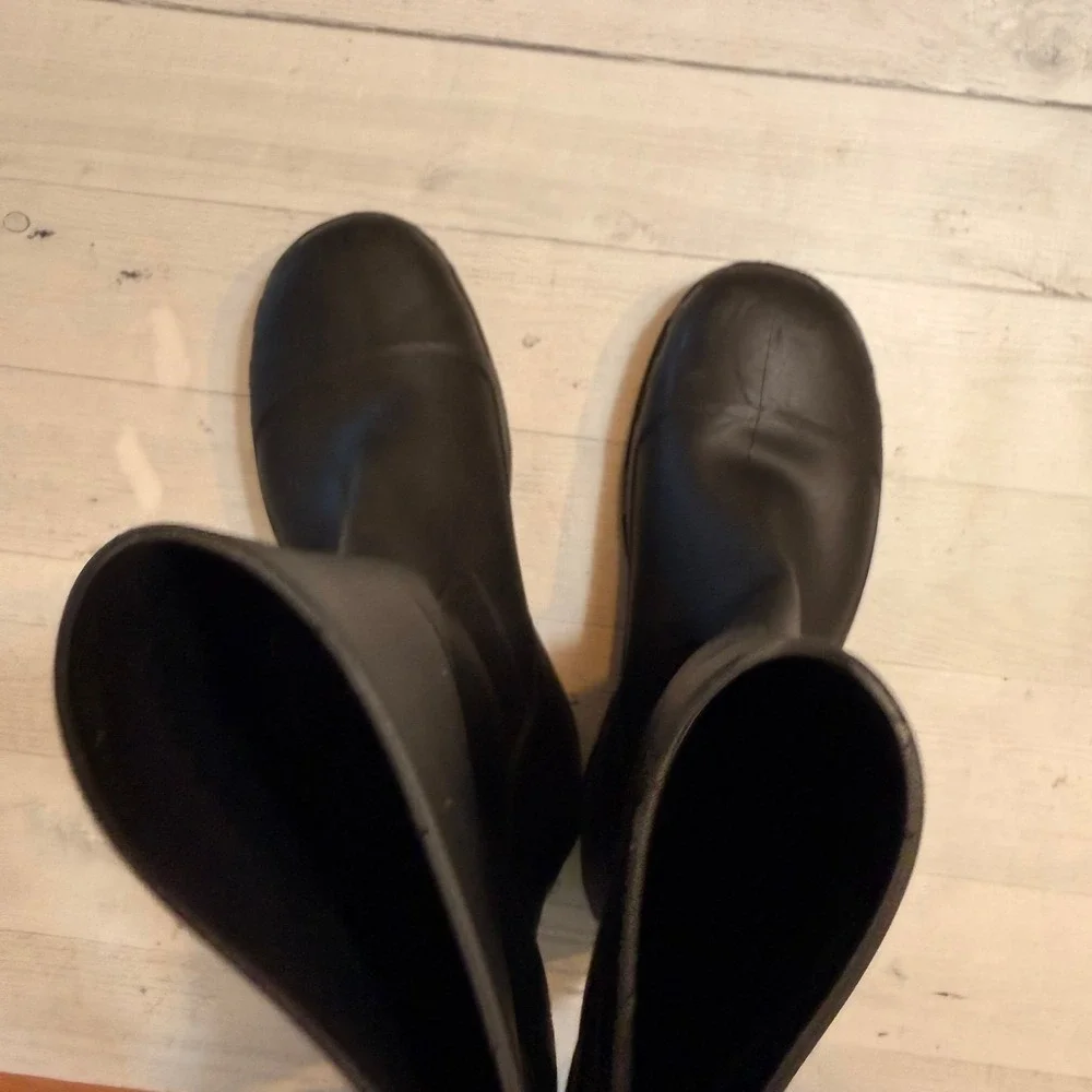 Dunlop unisex Black‎ Rubber Boots Steel Toe men 7 women 9